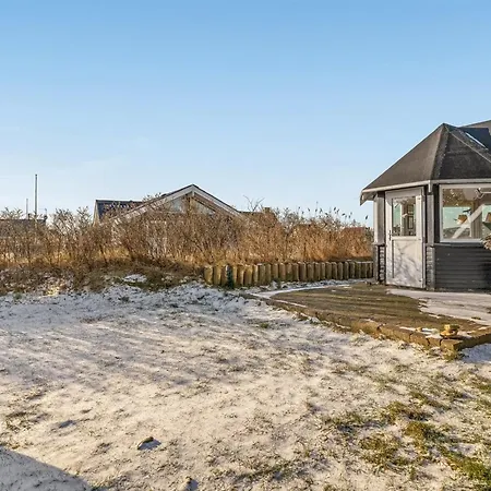 Semesterbostad Oskar - 300m From The Sea By Interhome Harboør